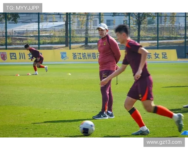 U23亚洲杯明日开幕 陈哲宣闪电入选国足 展现未来无限可能 U23亚洲杯明日开幕 陈哲宣闪电入选国足 展现未来无限可能